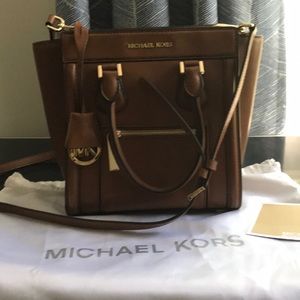 Small Micheal Kors Handbag
